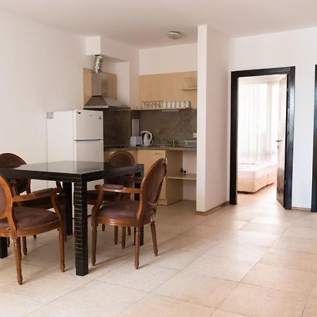 بوموري Vm Apartments Robinson Beach المظهر الخارجي الصورة