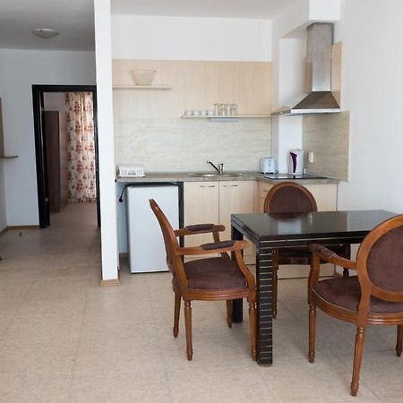 بوموري Vm Apartments Robinson Beach المظهر الخارجي الصورة