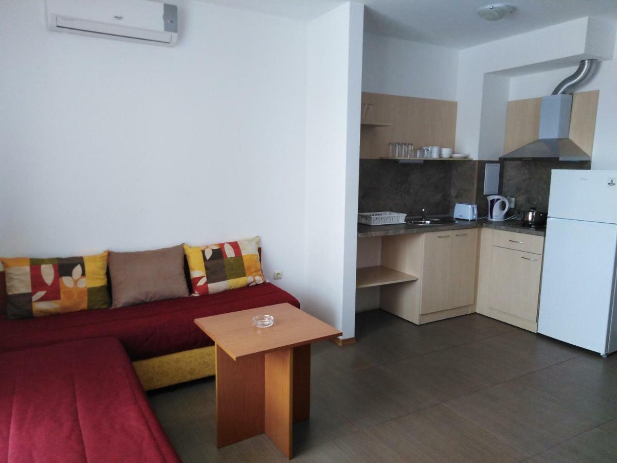 بوموري Vm Apartments Robinson Beach المظهر الخارجي الصورة